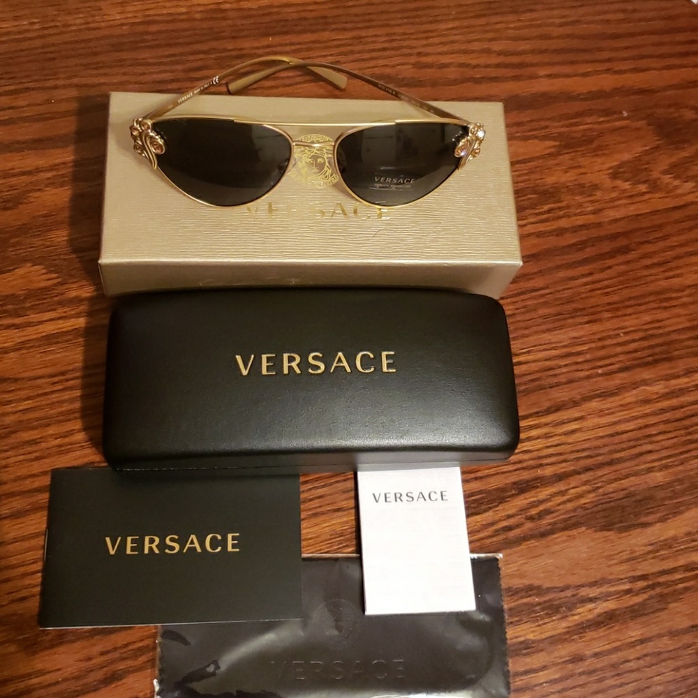 Women shades